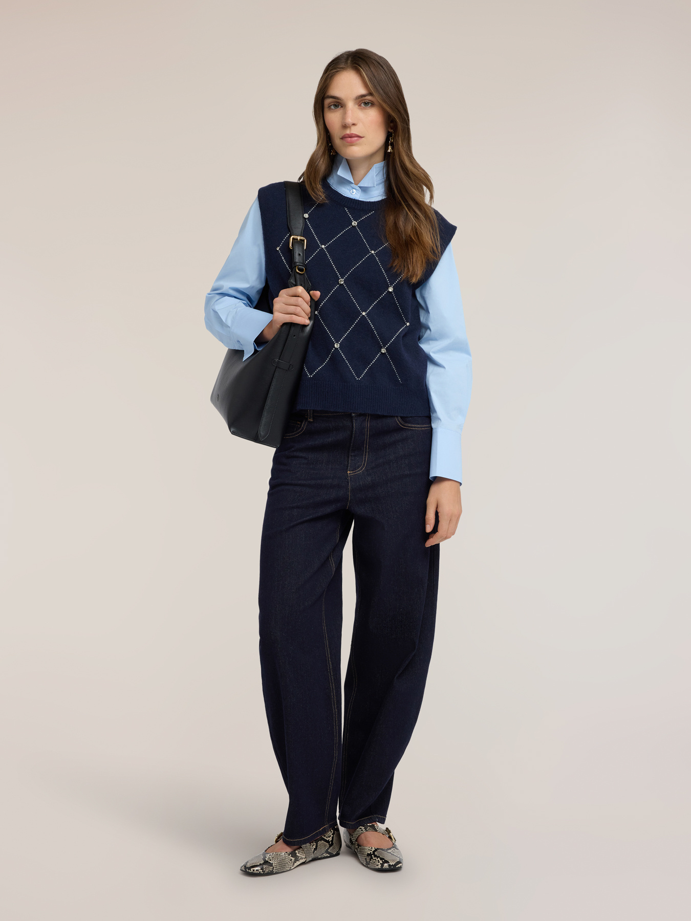 Cashmere blend vest with argyle pattern image number 2