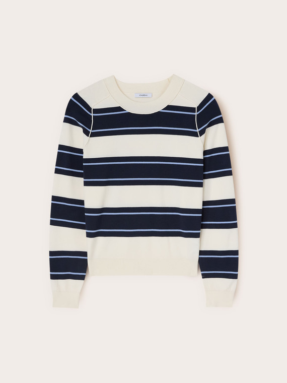 Crew neck sweater with bell sleeves