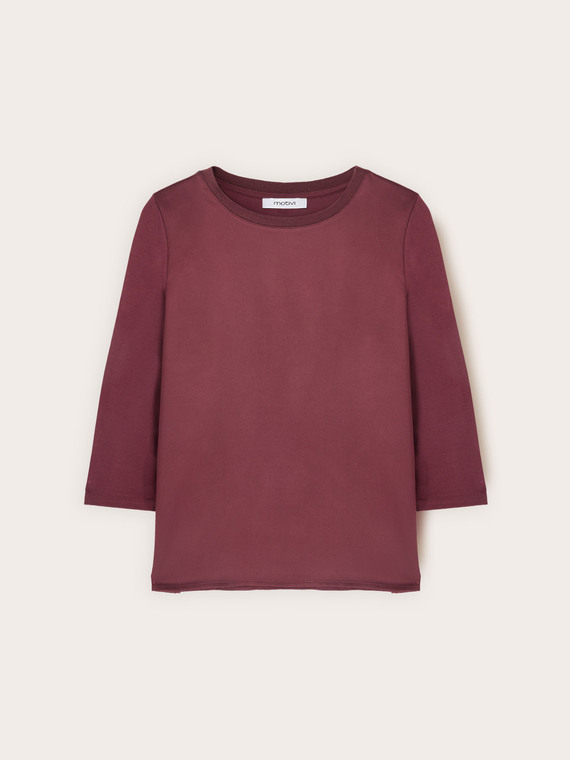 Two-tone T-shirt with three-quarter sleeves