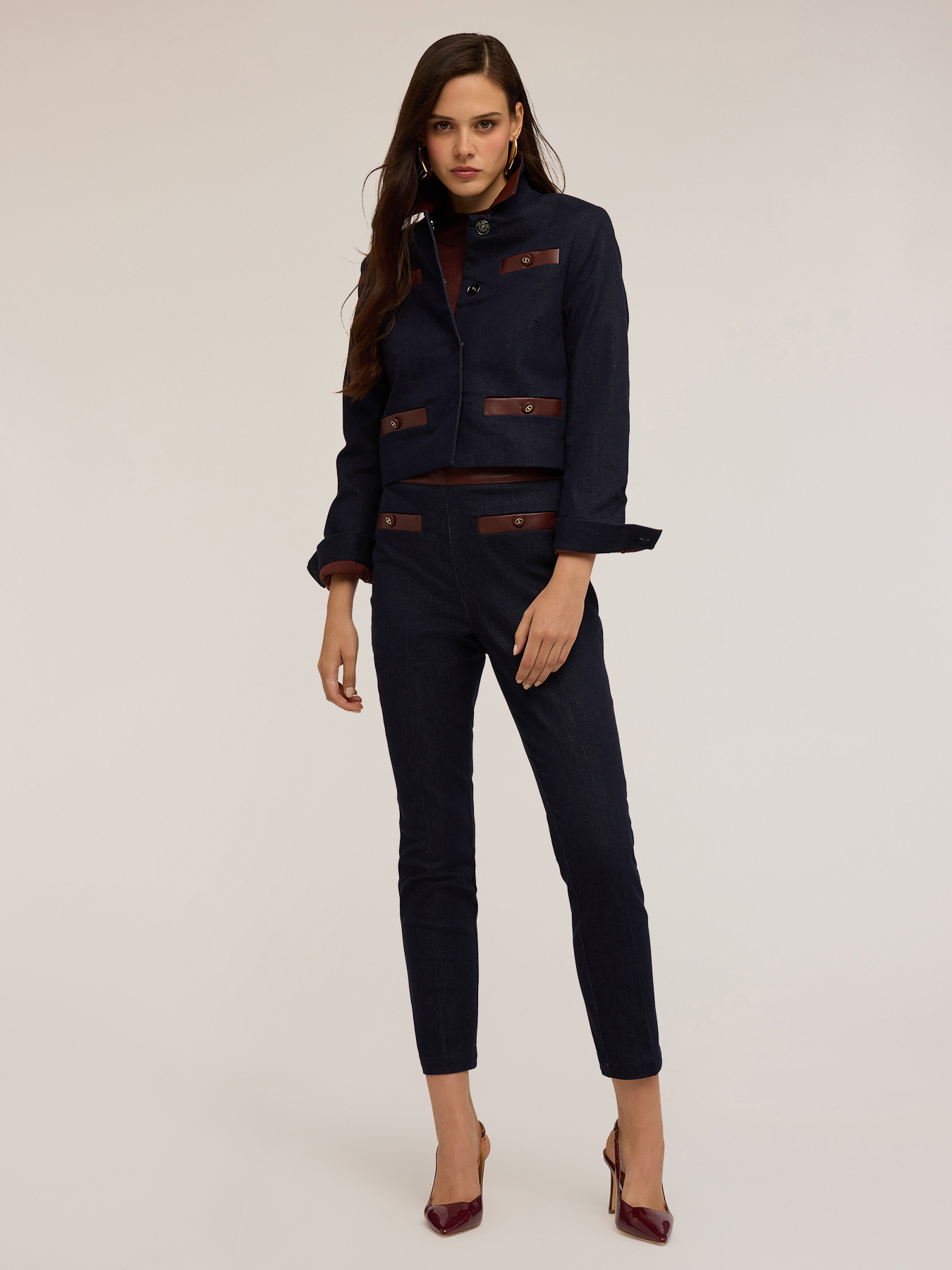 Jeans skinny con inserti image number 2