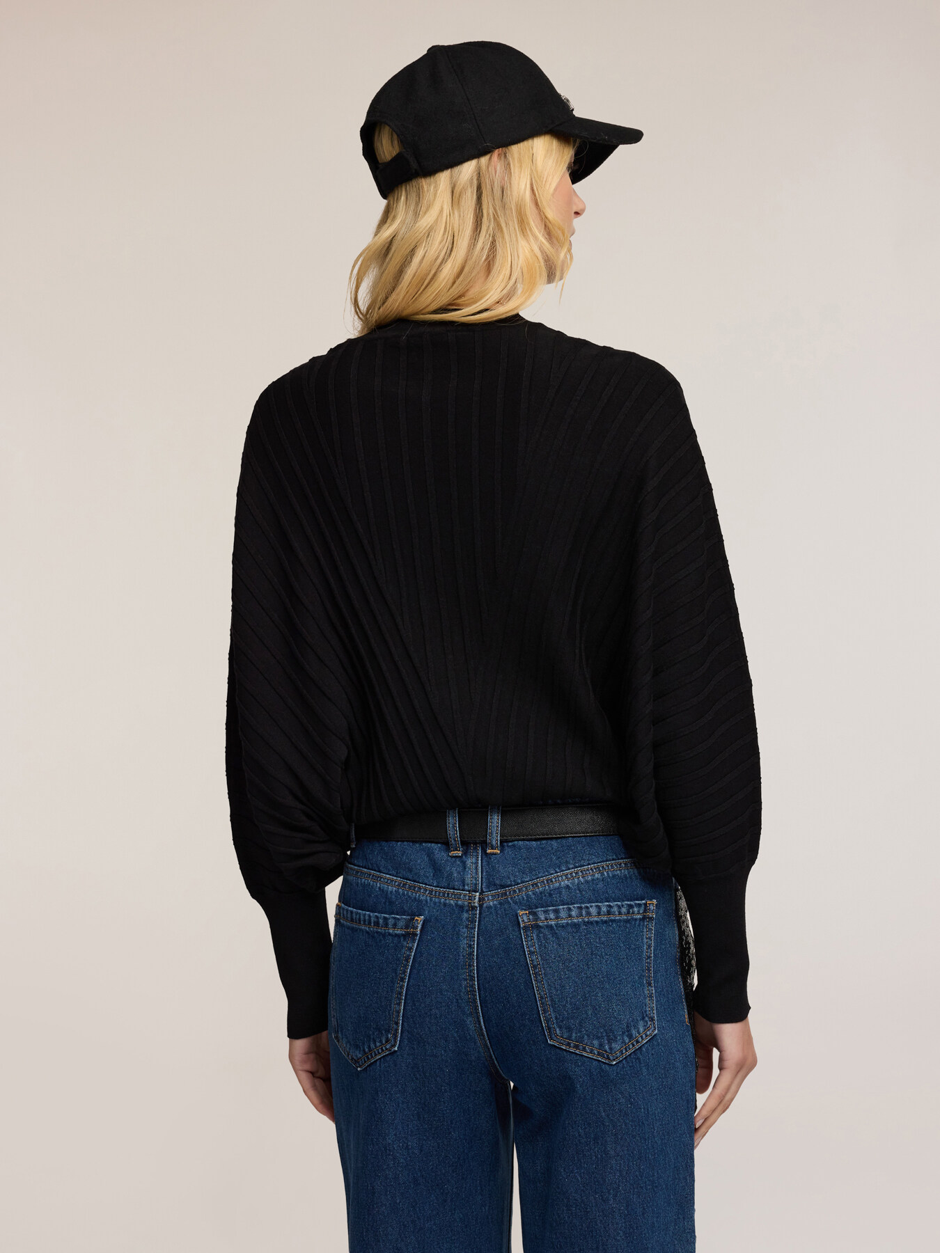 Oversized pleated sweater image number 2