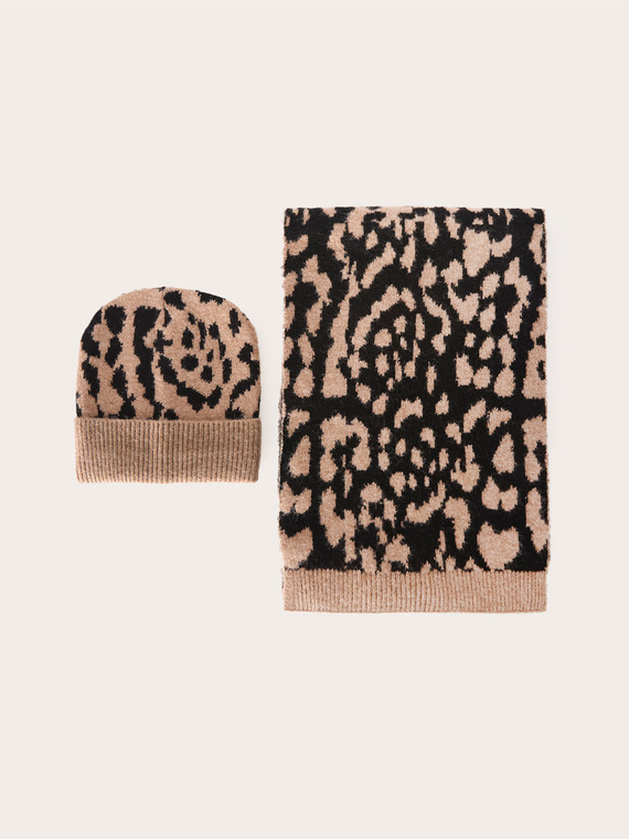 Set Schal und M&uuml;tze mit Animalier-Muster