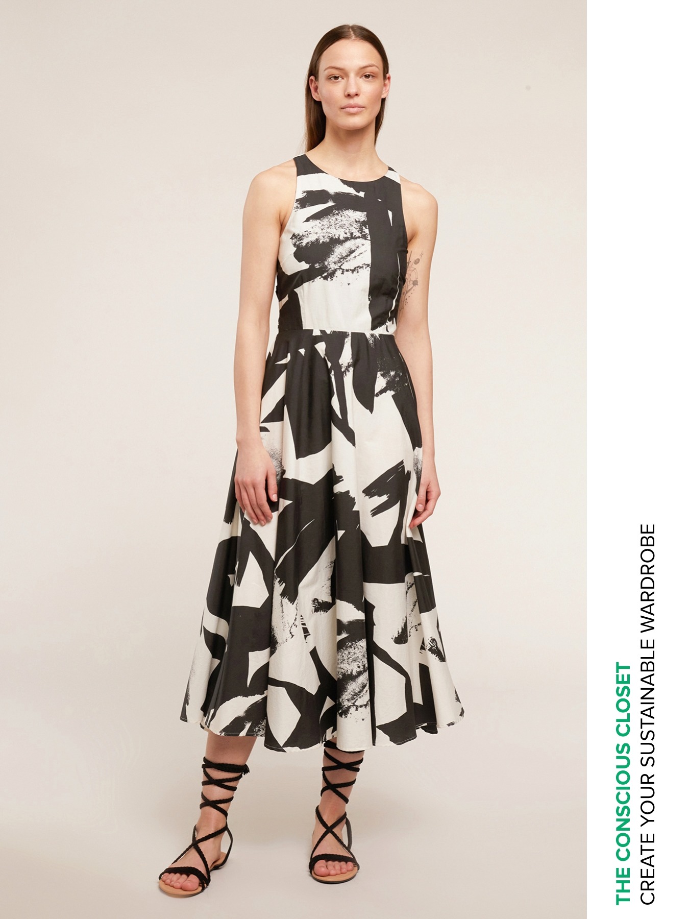Long dress with back crossover image number 0