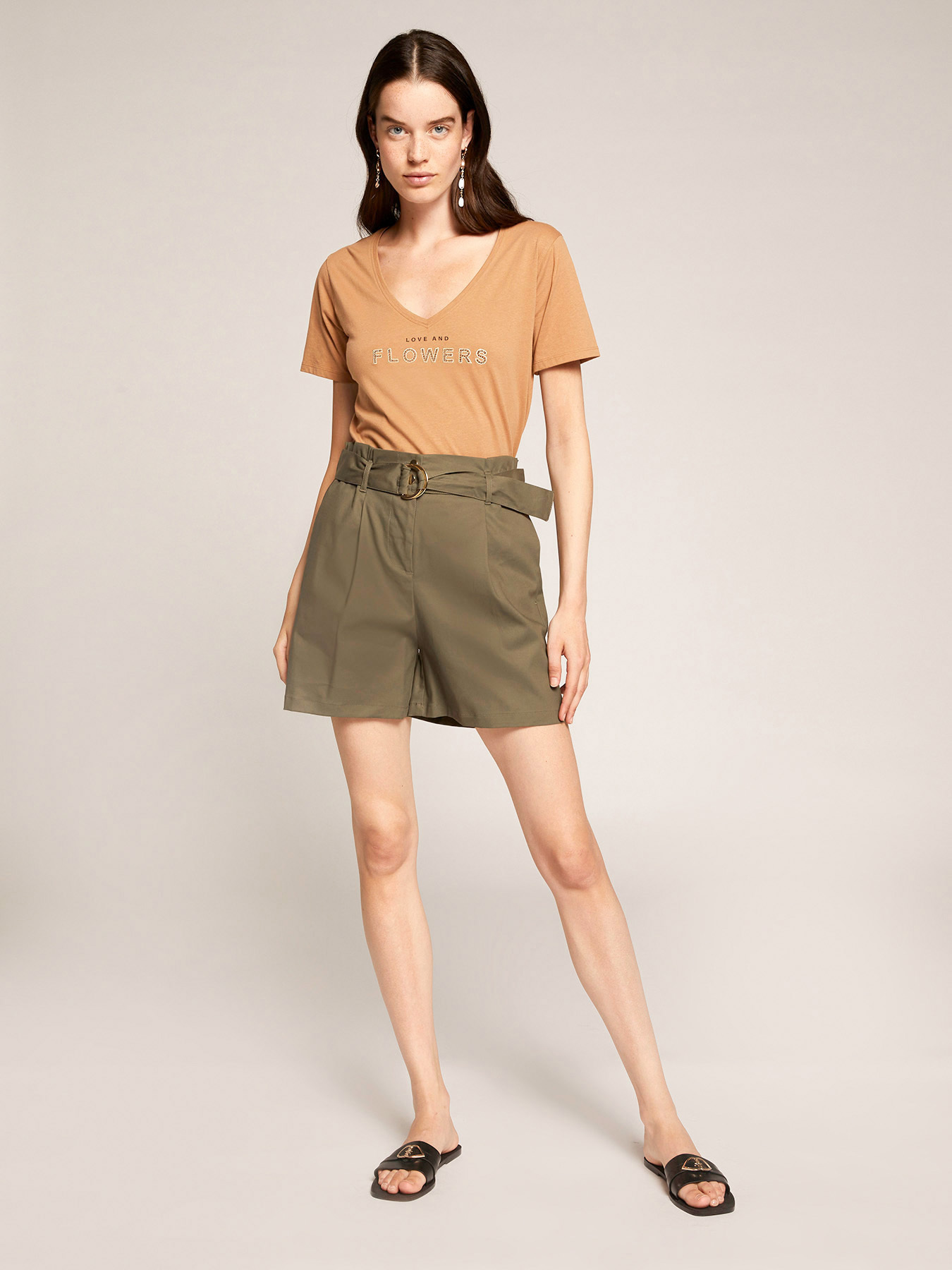 Shorts in cotone con cintura image number 0