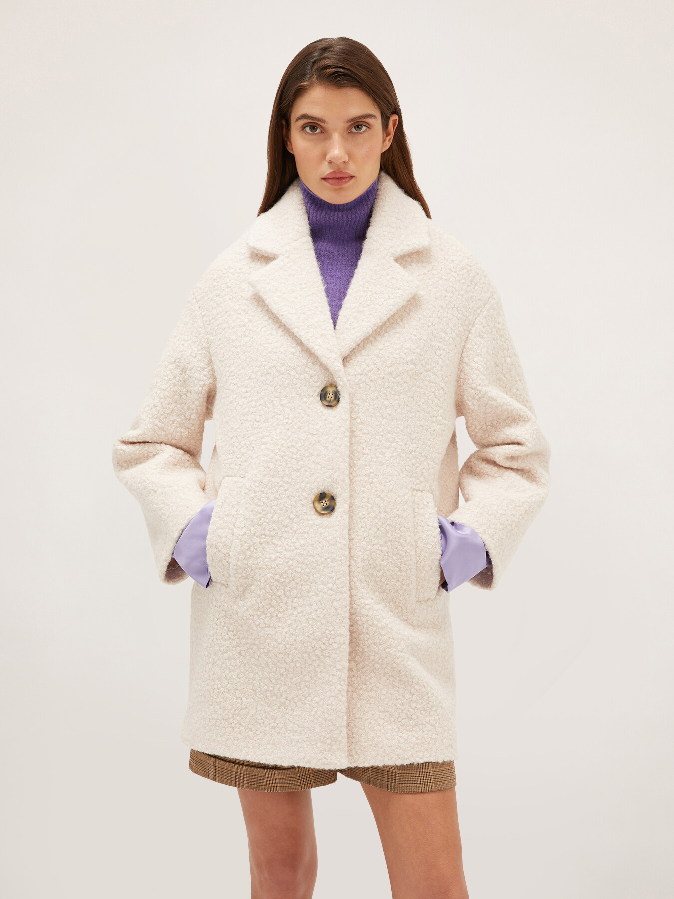 Palton la un singur r&acirc;nd de nasturi din stofă boucl&eacute; image number 2