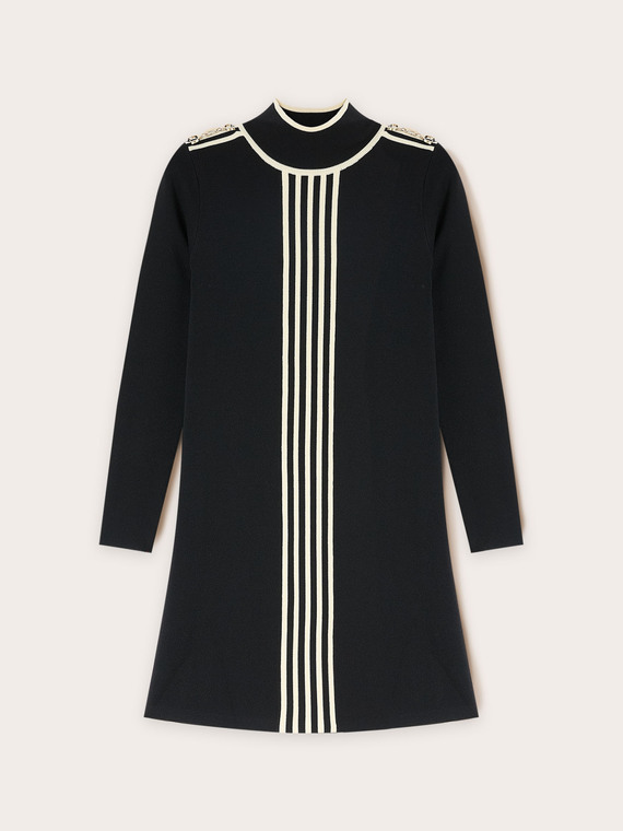 Short knit dress with contrasting color trim