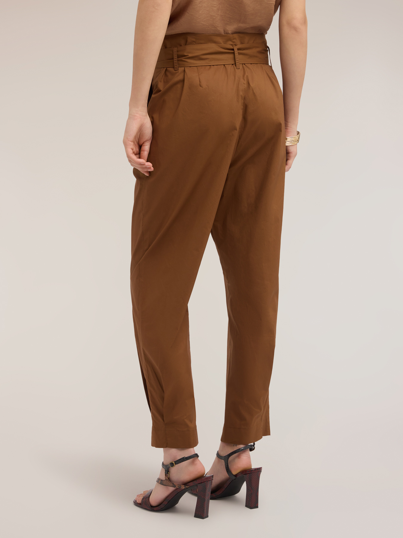Hose aus Popeline mit Paper-Bag-Bund image number 1