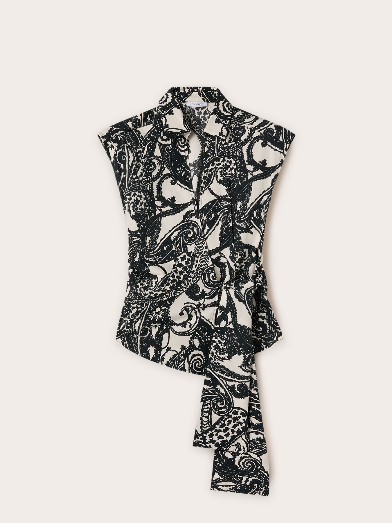 Sleeveless paisley pattern shirt image number 4