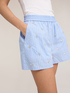Short en popeline &agrave; rayures avec broderies bijou image number 3