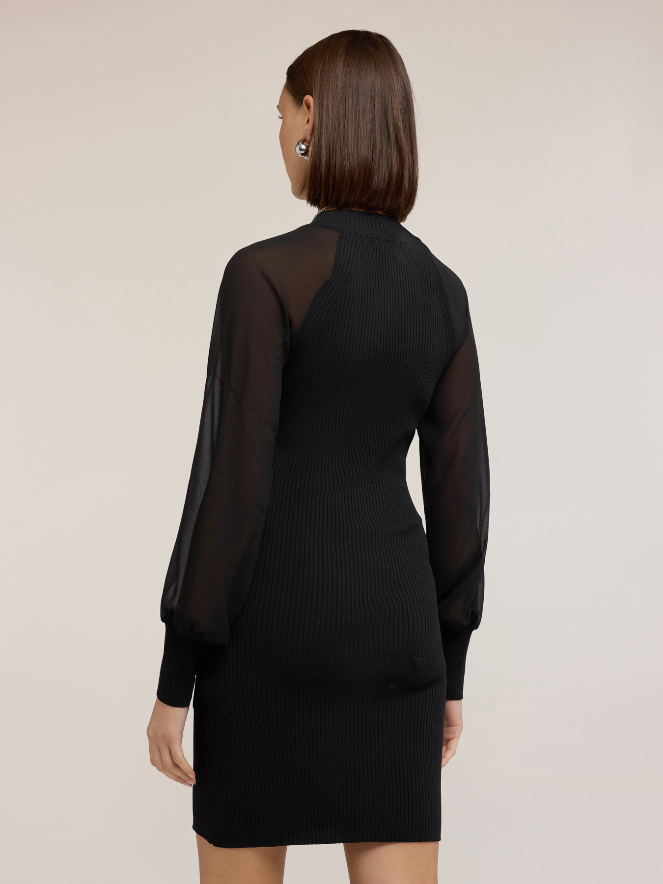 Knit dress with raglan sleeves image number 1