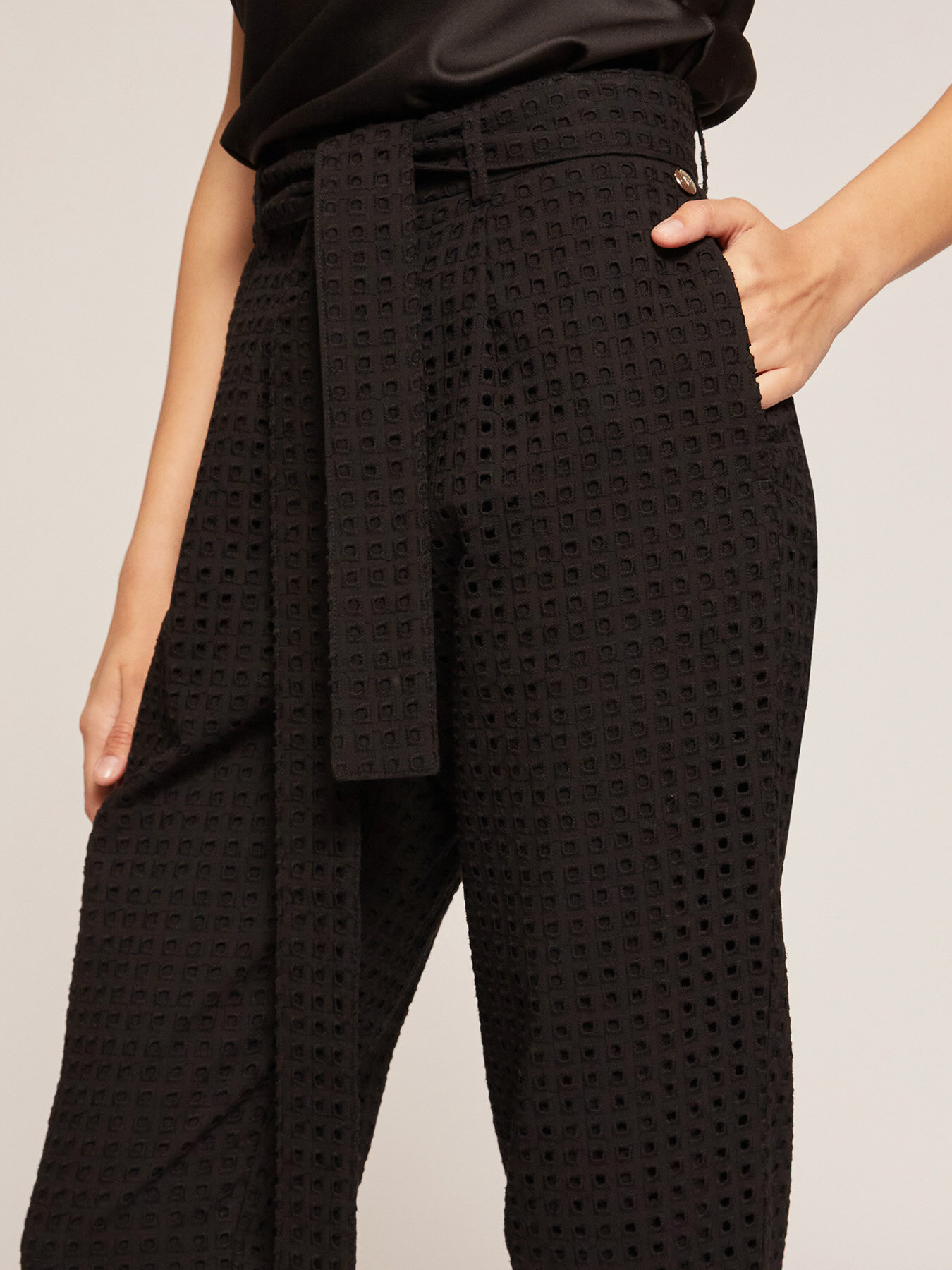 Pantaloni in sangallo image number 2