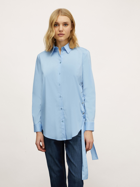 Oversized shirt with side plaiting