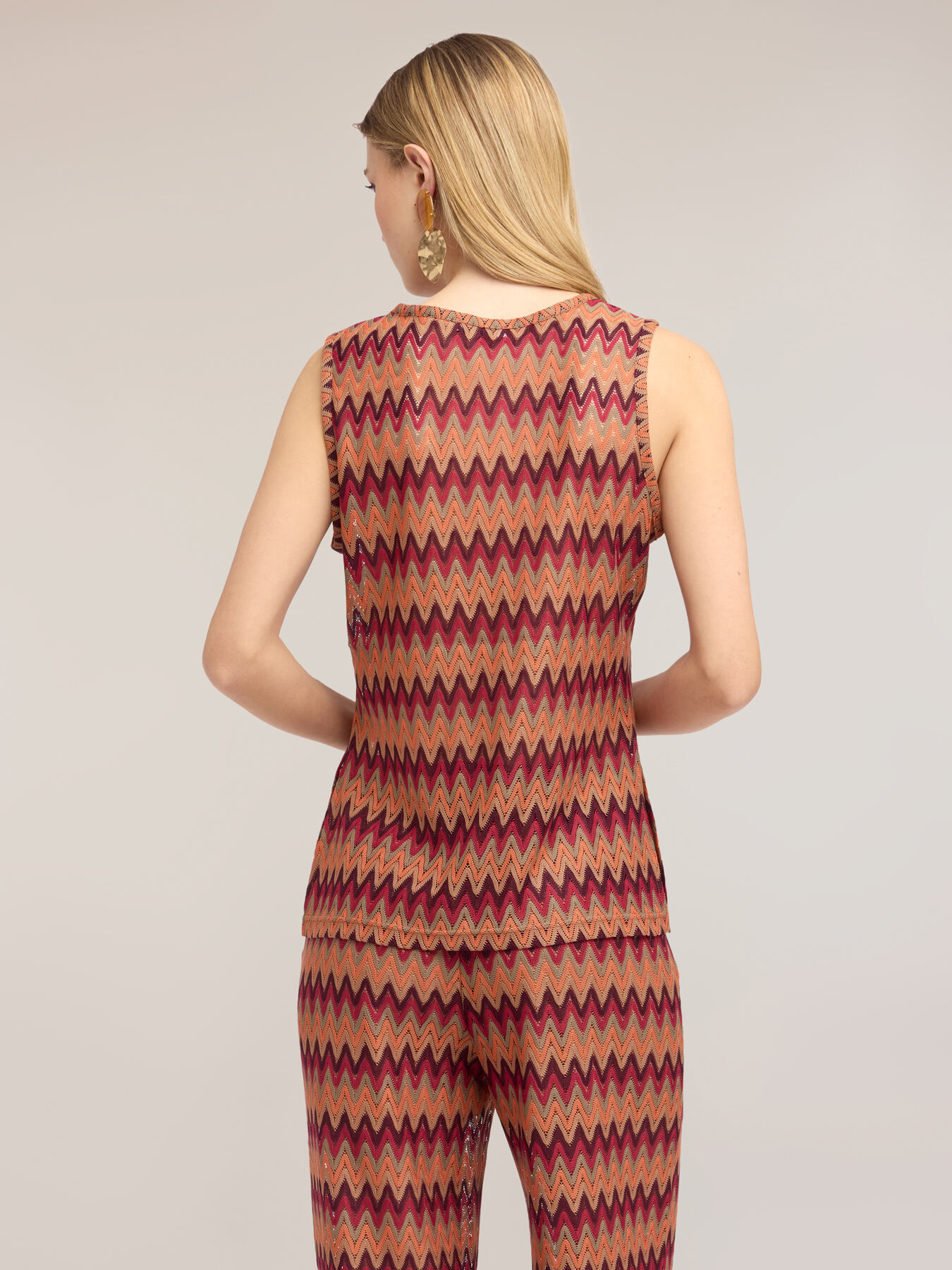 Knit top with chevron print image number 1