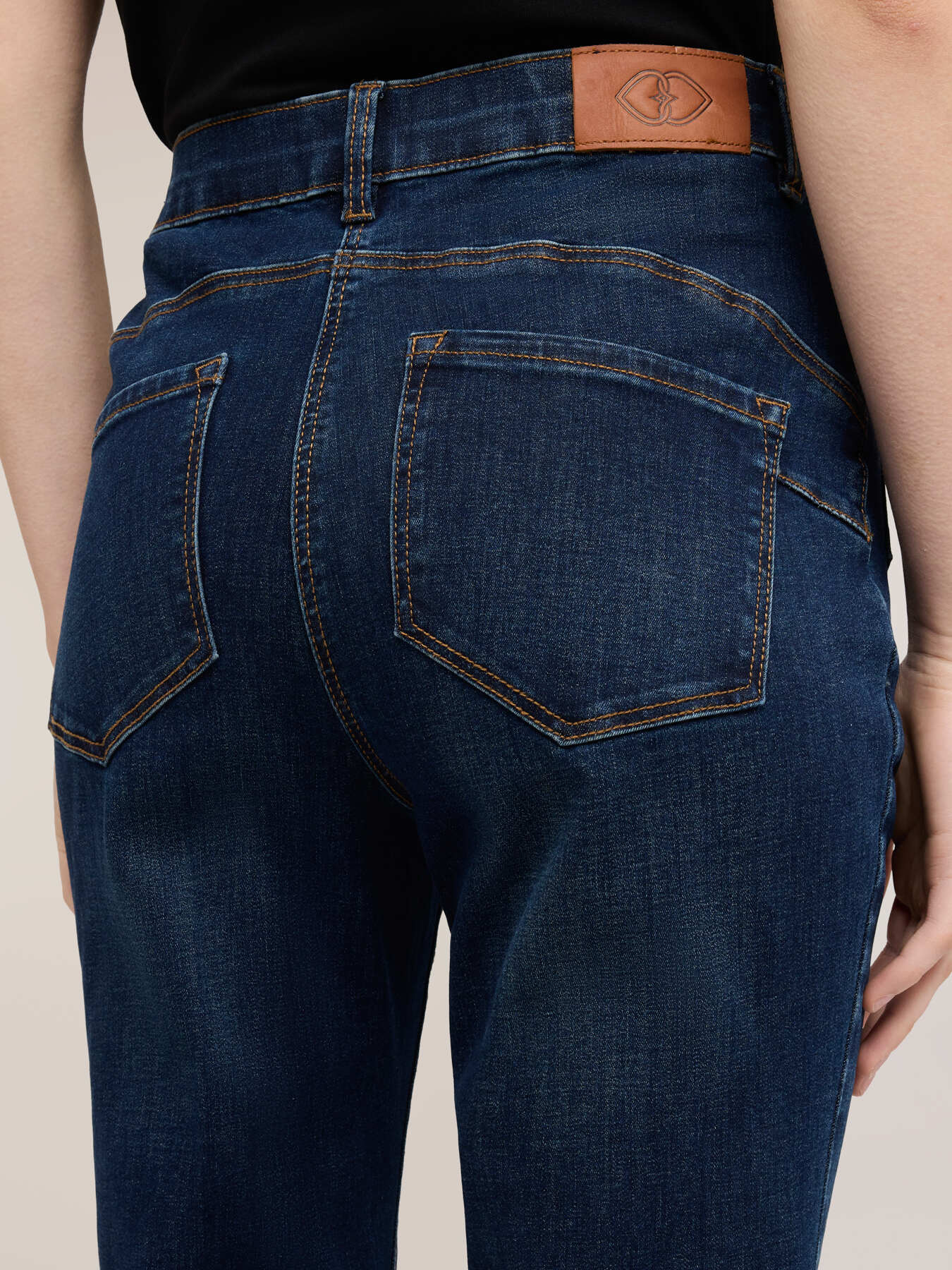 Flare denim jeans image number 2