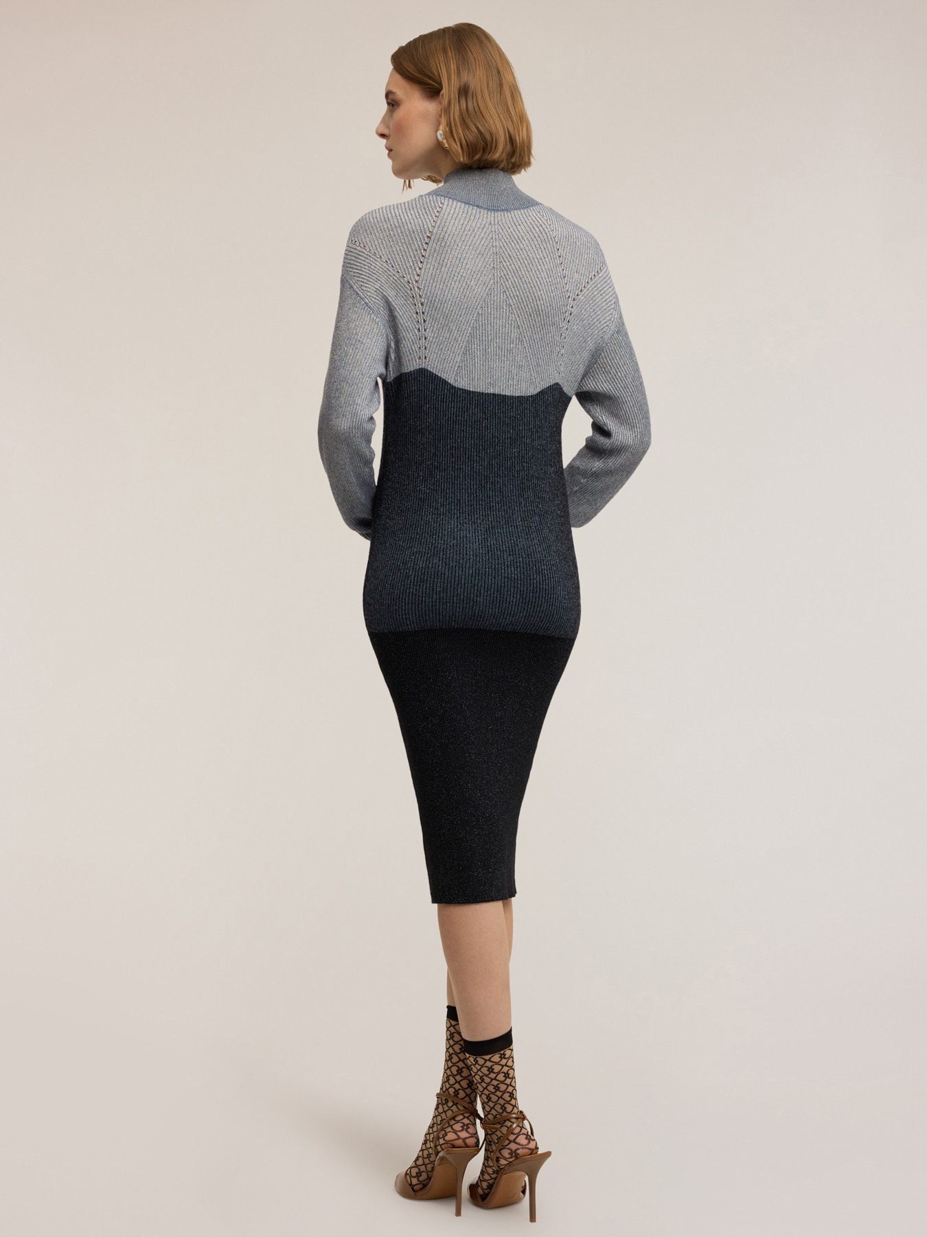 Schlauchkleid aus Lurex-Mischstrick image number 1