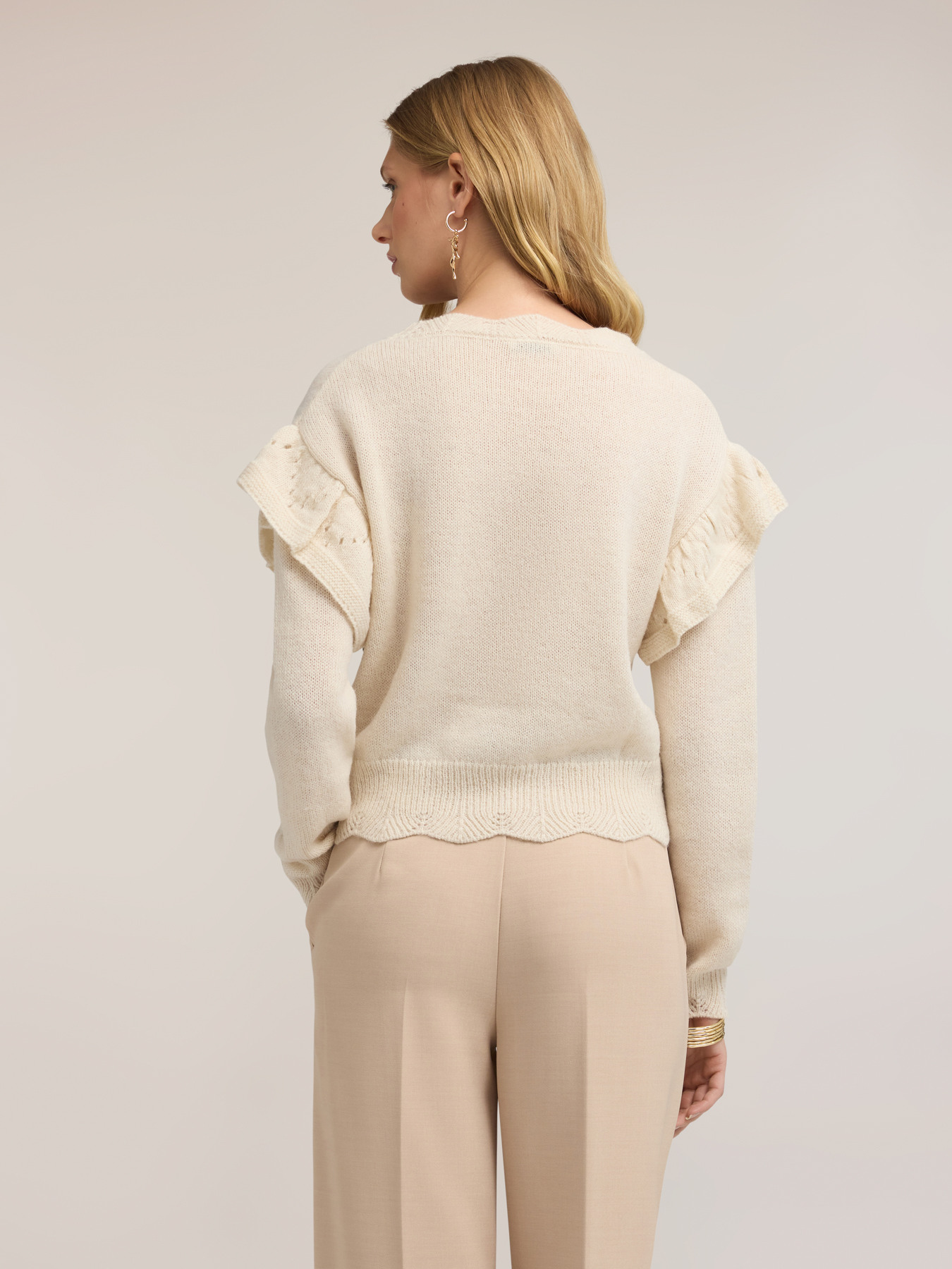 Alpaca-blend sweater with floral embroidery image number 1