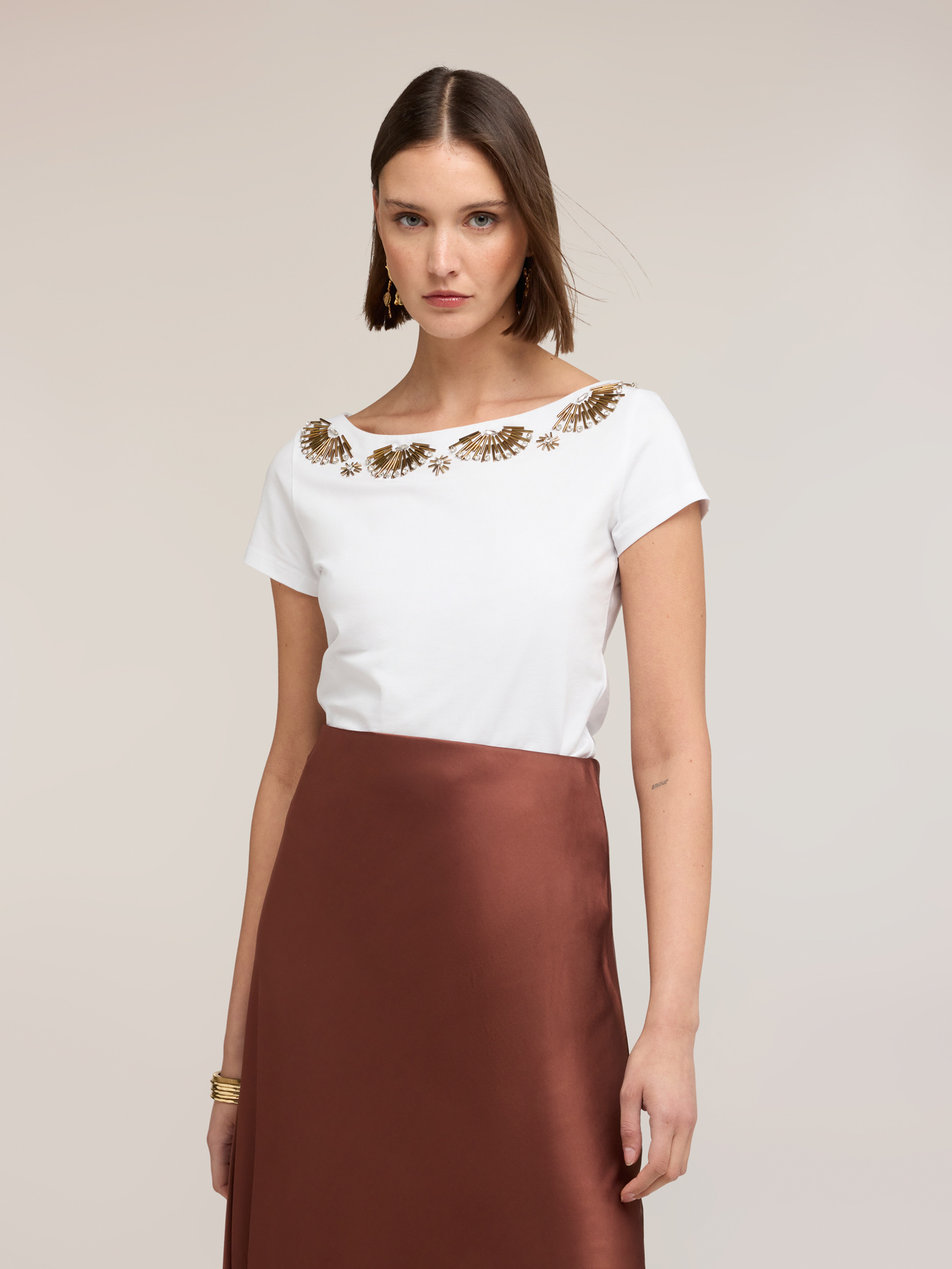 T-shirt with jewel appliqu&eacute;s image number 2