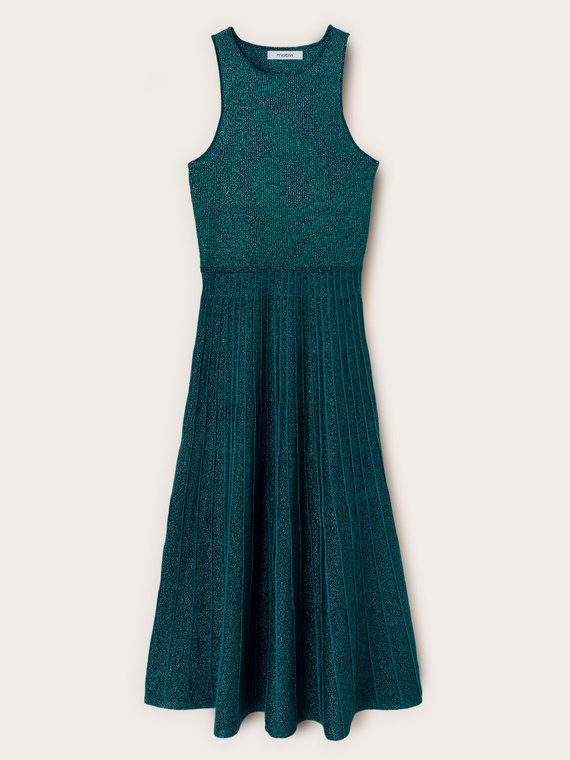 Ausgestelltes Kleid aus plissiertem Strick