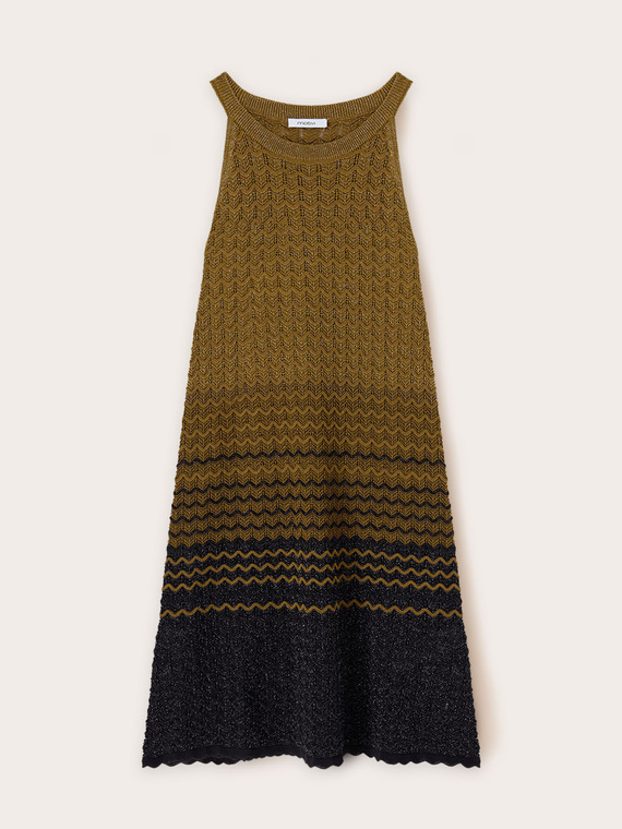 Short knitted dress
