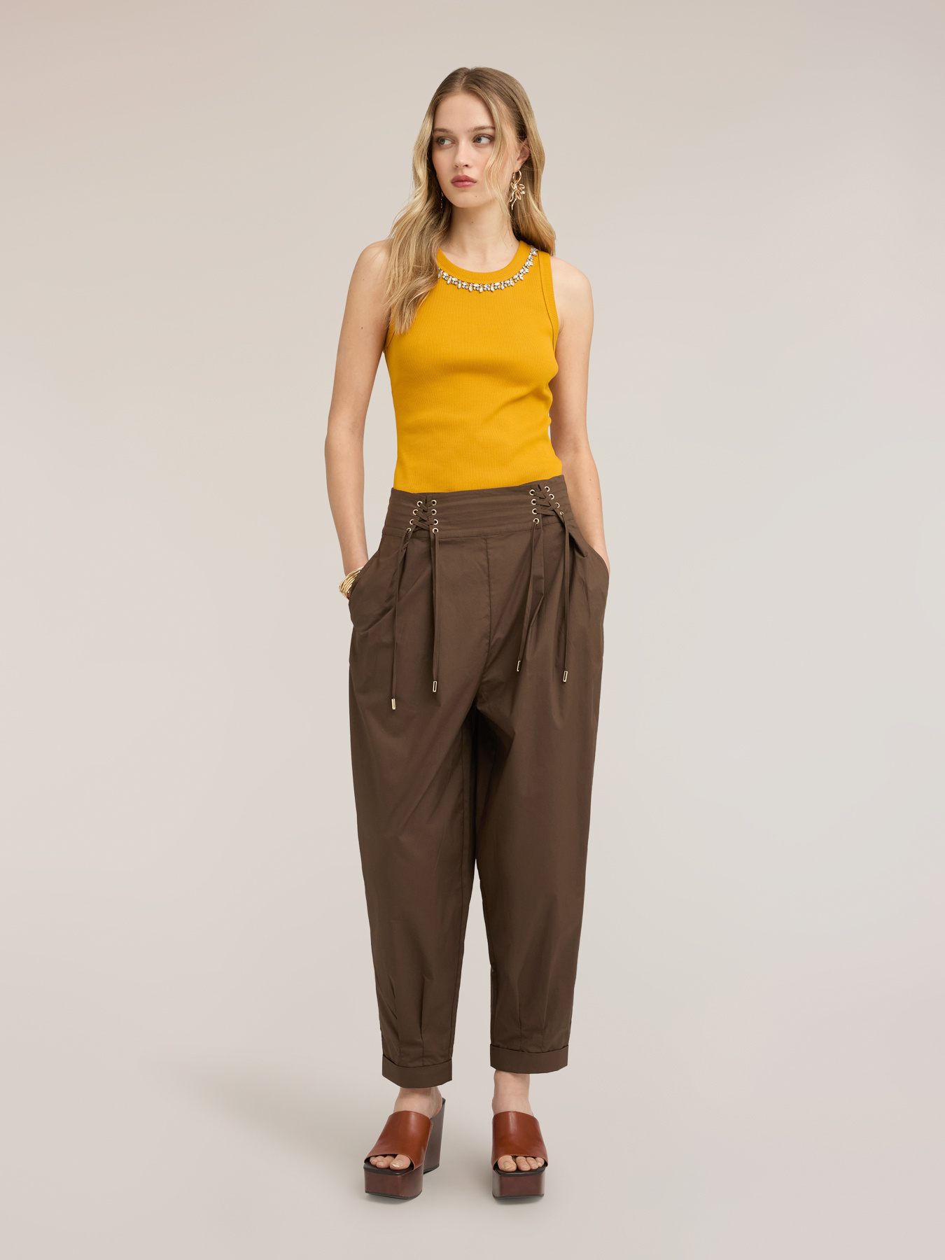 Poplin trousers with waist ties image number 0