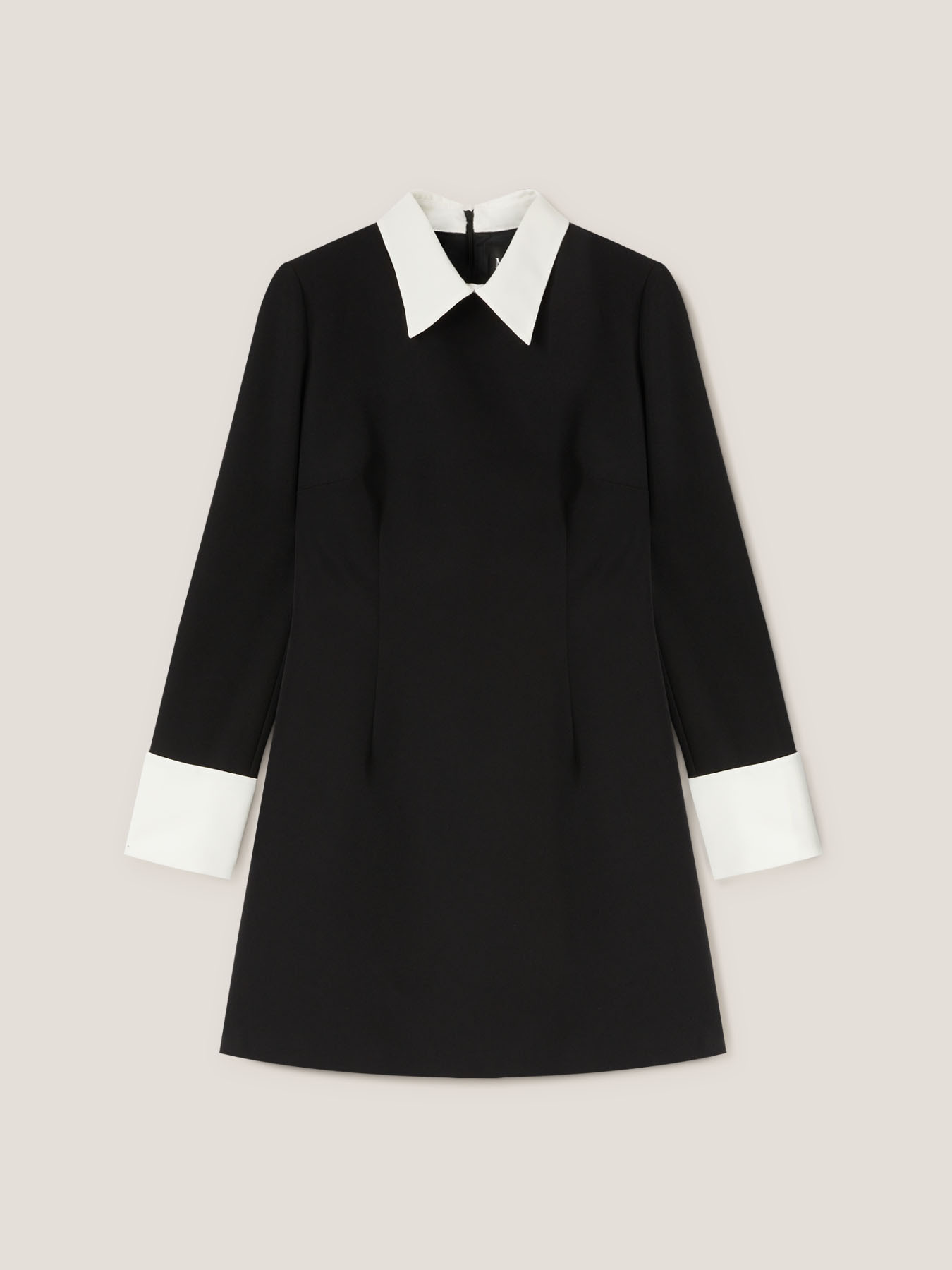 Structured dress with collar and cuffs image number 5