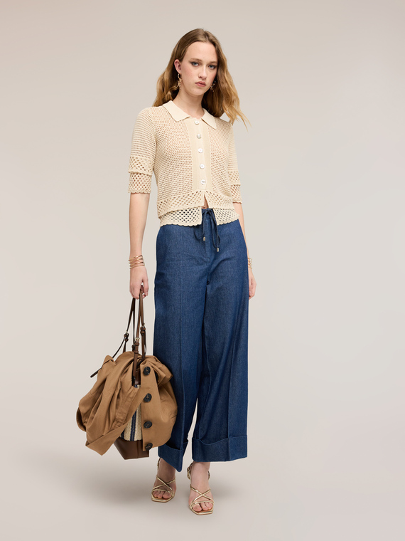 Cardigan ajour&eacute; en tricot fin