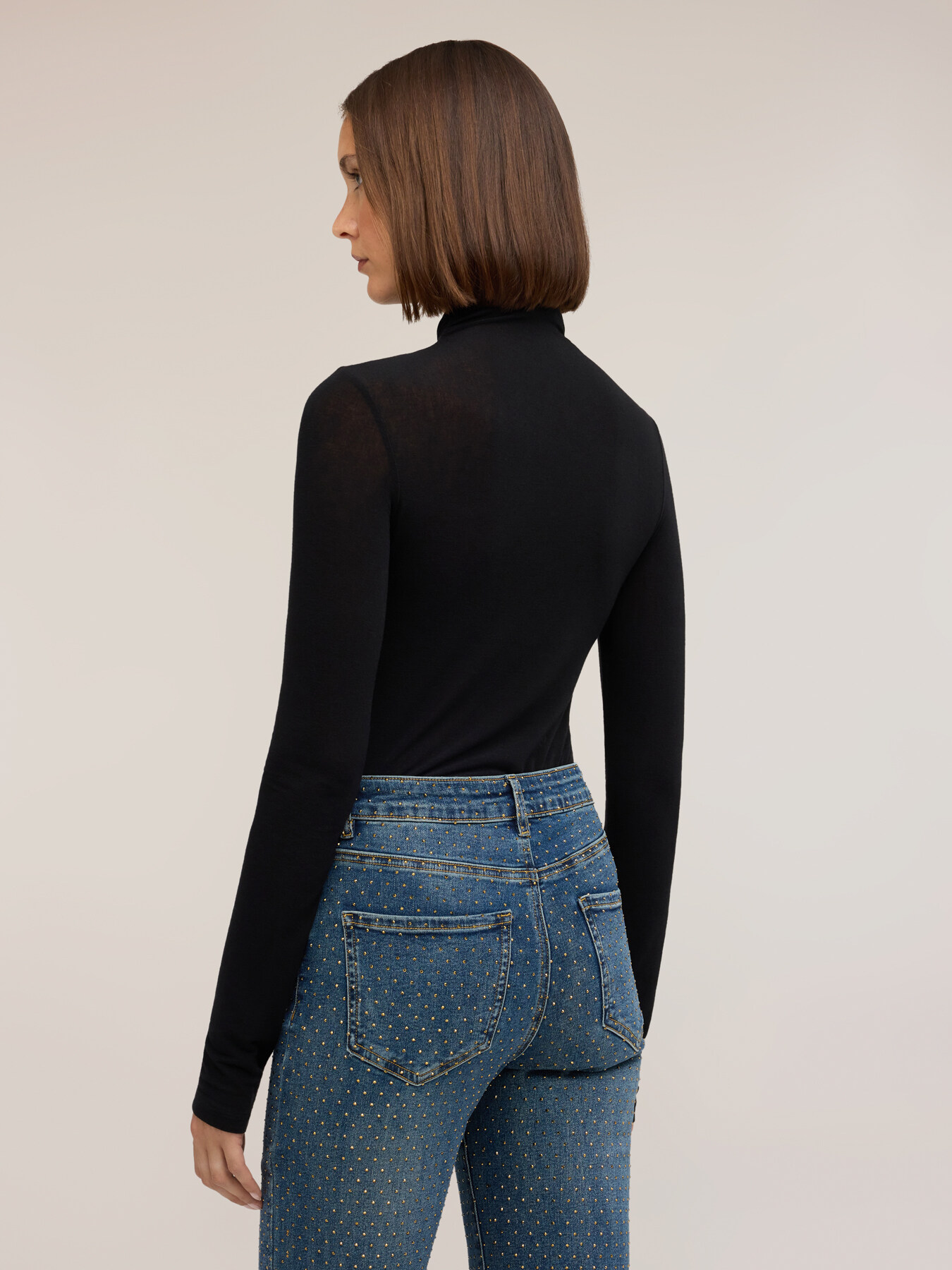 Turtleneck cashmere-blend t-shirt image number 1