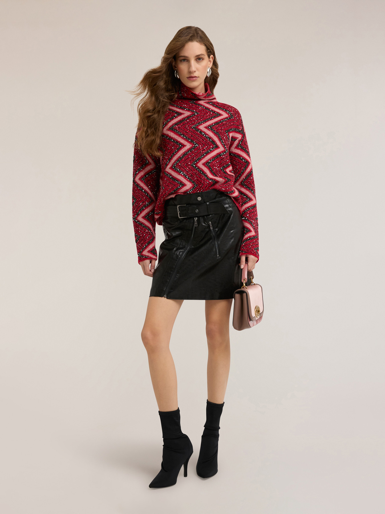 Minifalda con cremalleras decorativas image number 0