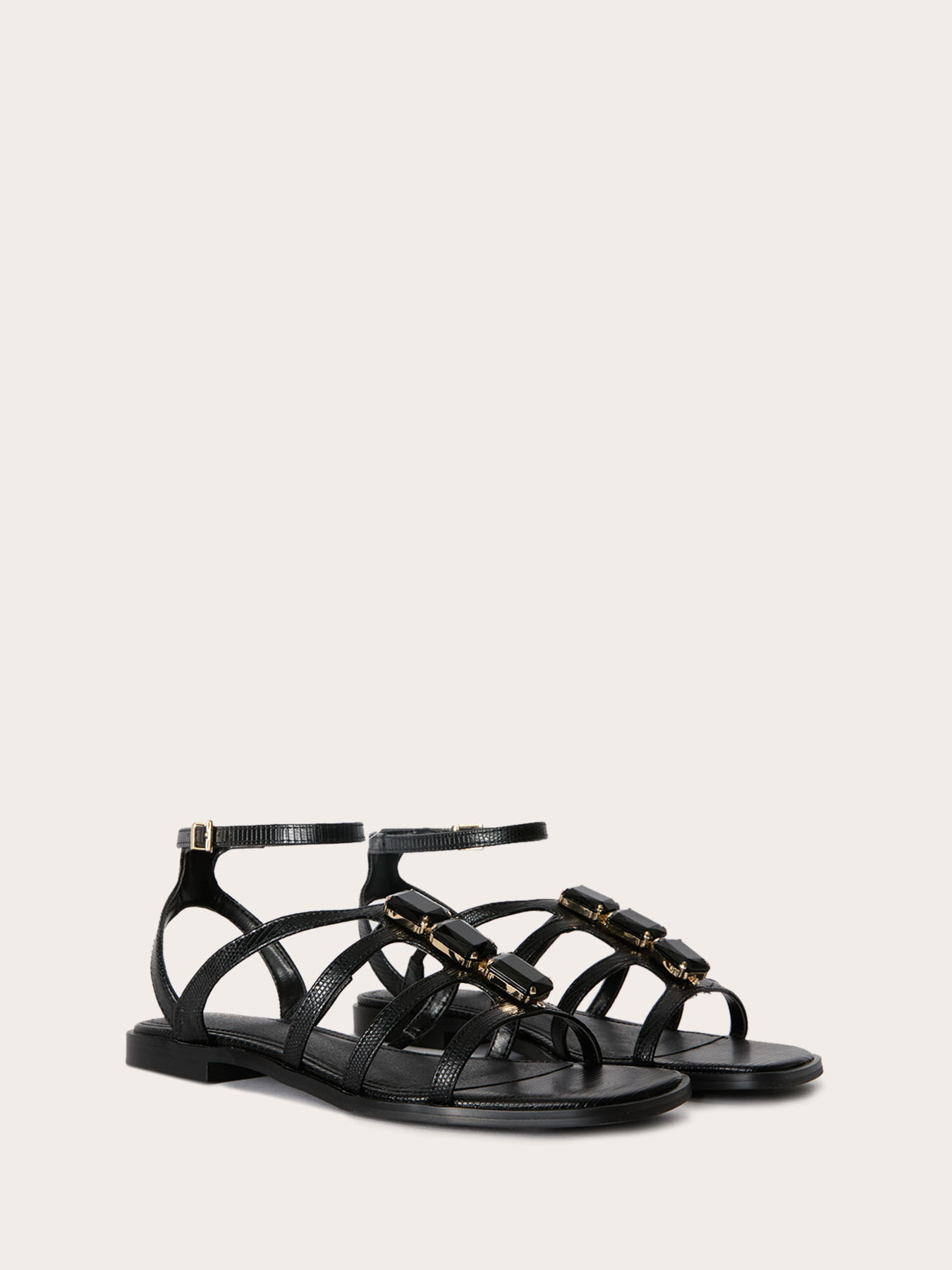 Low sandals with stones image number 2