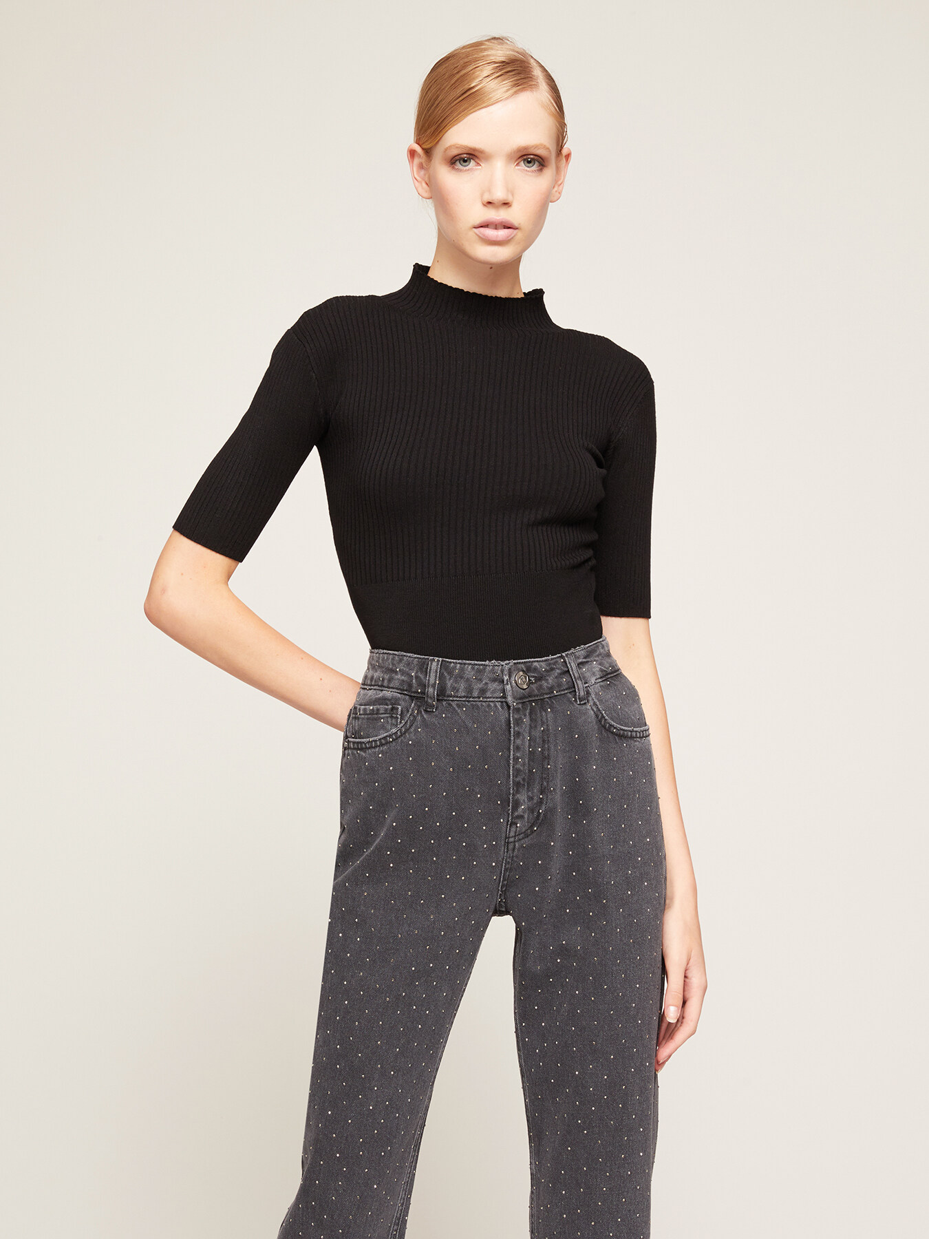 Pull col roul&eacute; &agrave; c&ocirc;tes image number 0