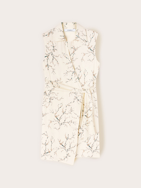 Wrap dress in printed satin