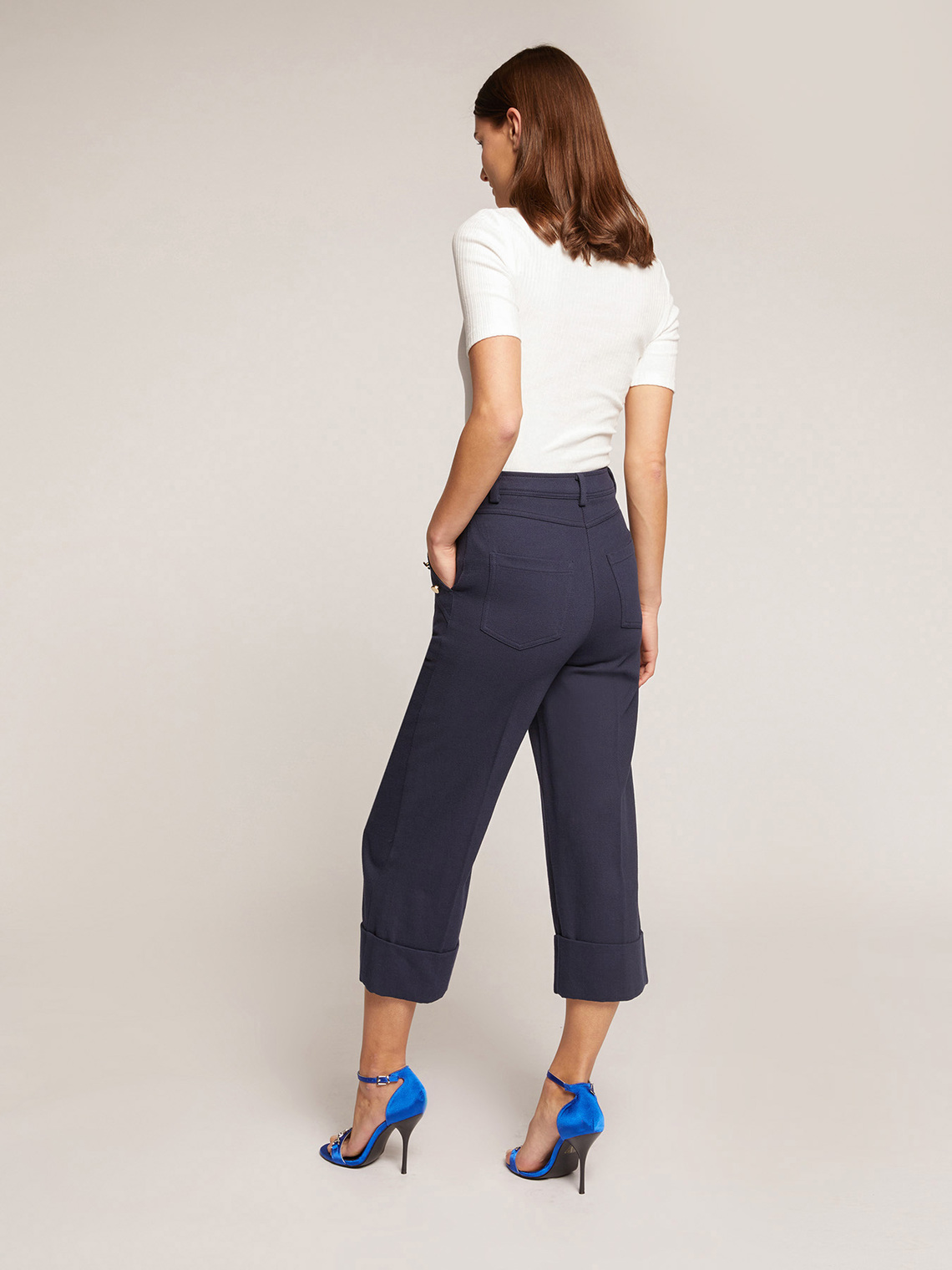 Pantaloni larghi cropped con bottoni - Motivi.com
