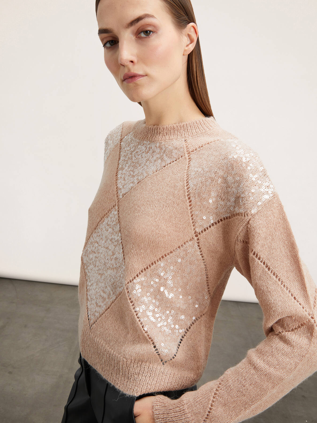 Alpaca blend sweater with diamond pattern and sequins image number 0