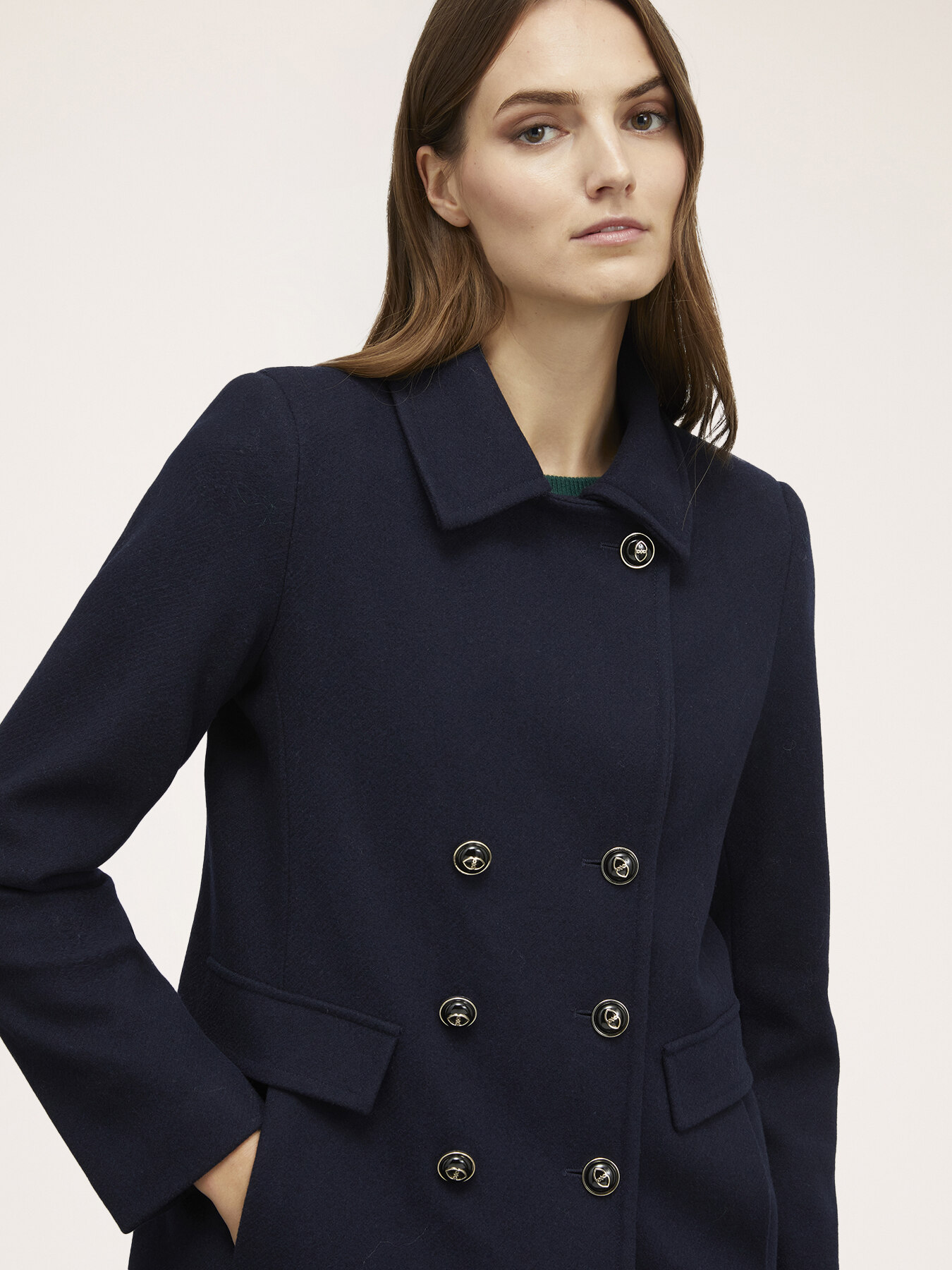 Wool blend double-breasted coat image number 3