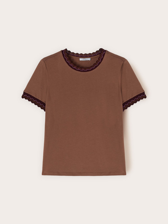 T-shirt con bordi in maglia