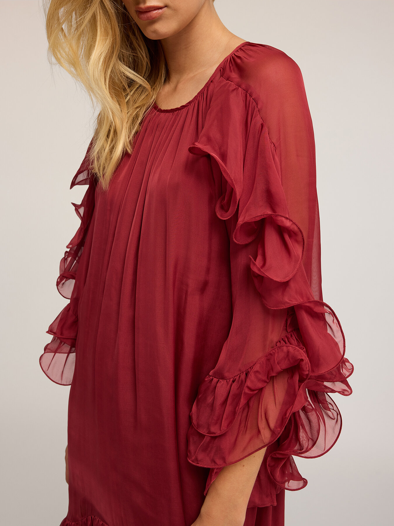 Kurzes Kleid mit R&uuml;schen image number 3