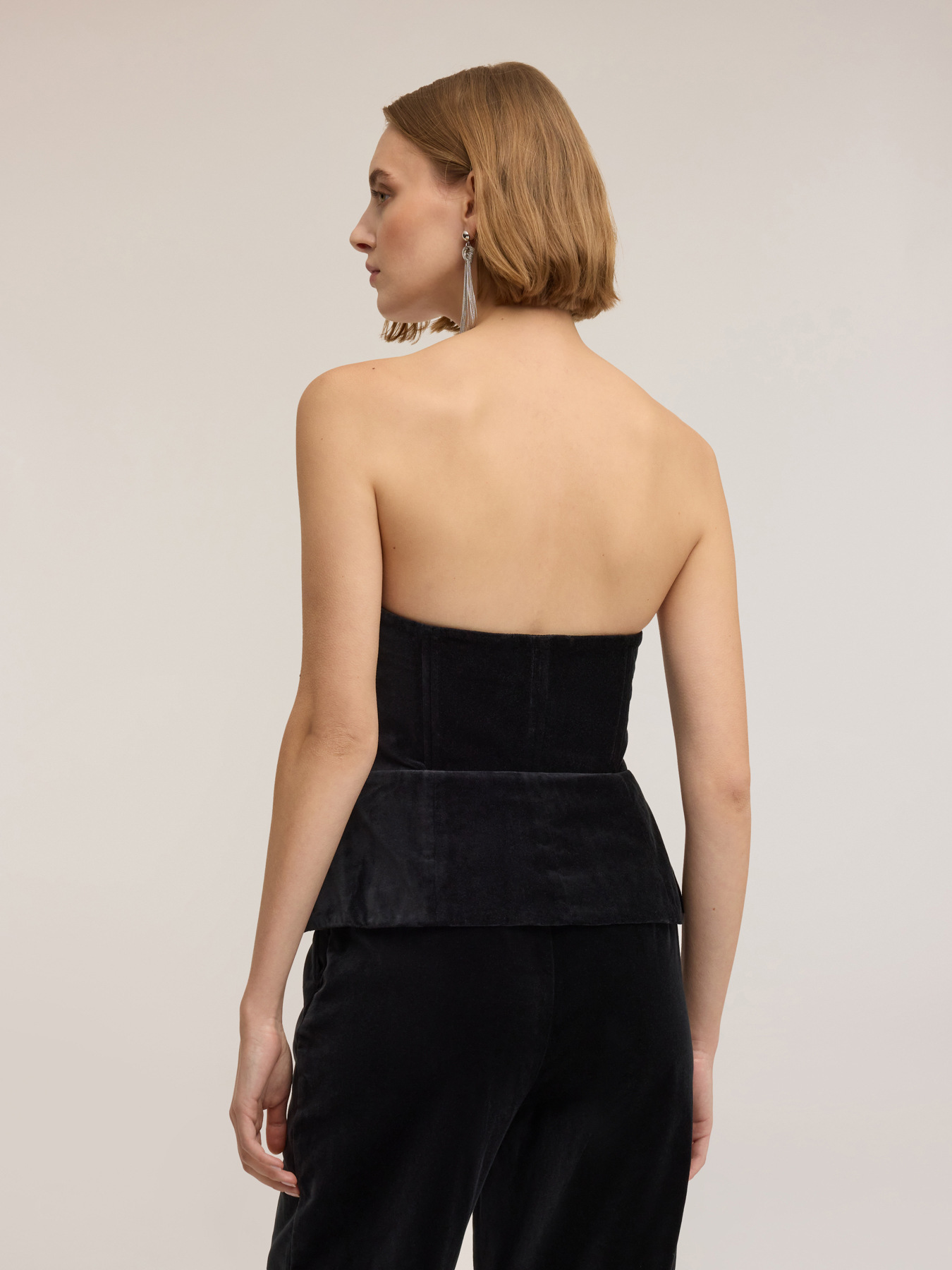 Velvet bustier top with sweetheart neckline image number 1