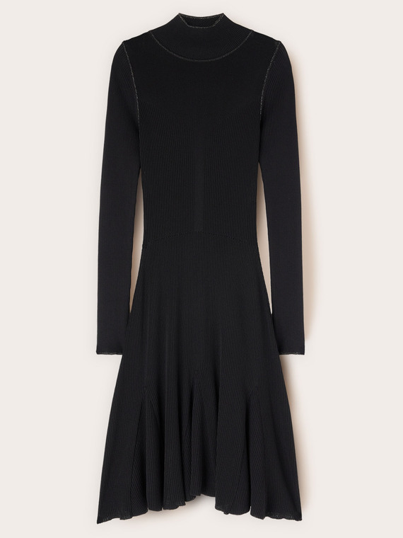 Vestido flare de punto fino acanalado