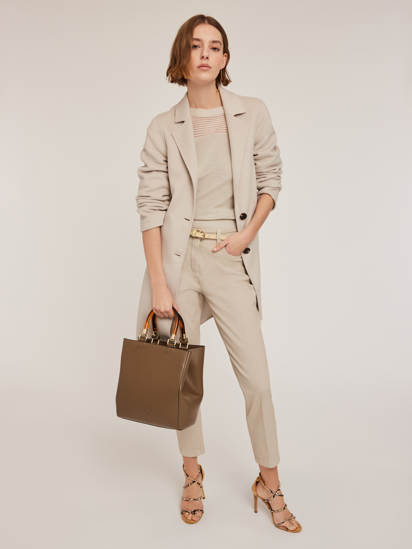 Unlined wool coat image number 2