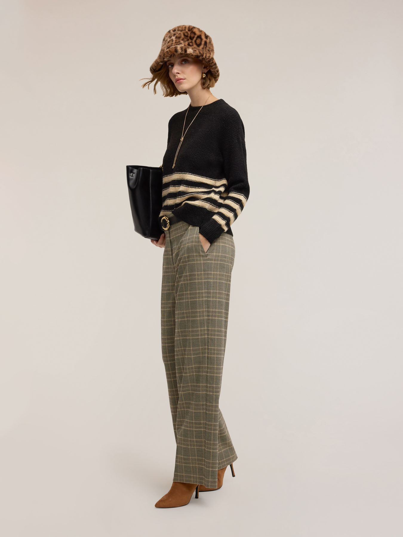 Pulover &icirc;n dungi din amestec de l&acirc;nă lurex image number 1
