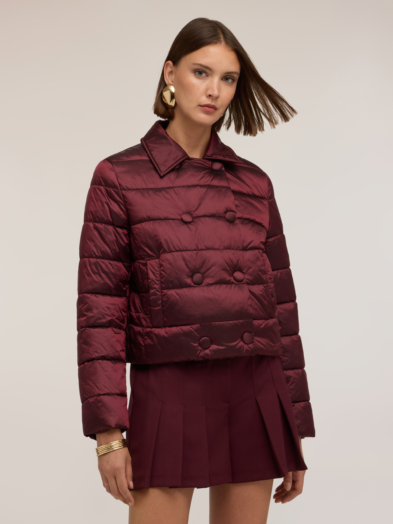 Lightweight crop double-breasted puffer jacket image number 0