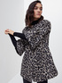Cape mit Animalier-Muster image number 2