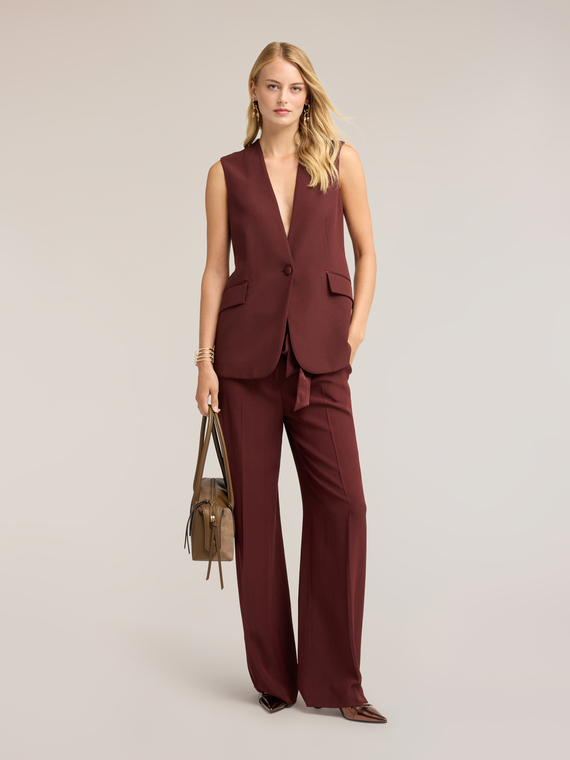 Pantaloni palazzo in enverse satin con fusciacca