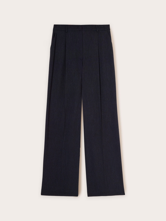 Fluid wide-leg pleated trousers