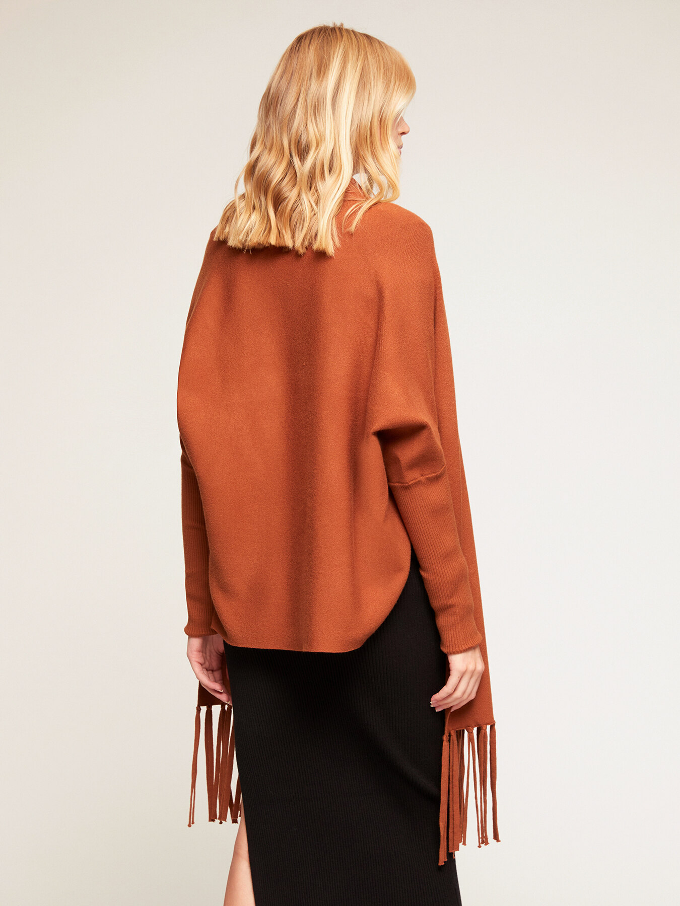 Cardigan in maglia con frange image number 1