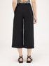 Cropped trousers with darts image number 1