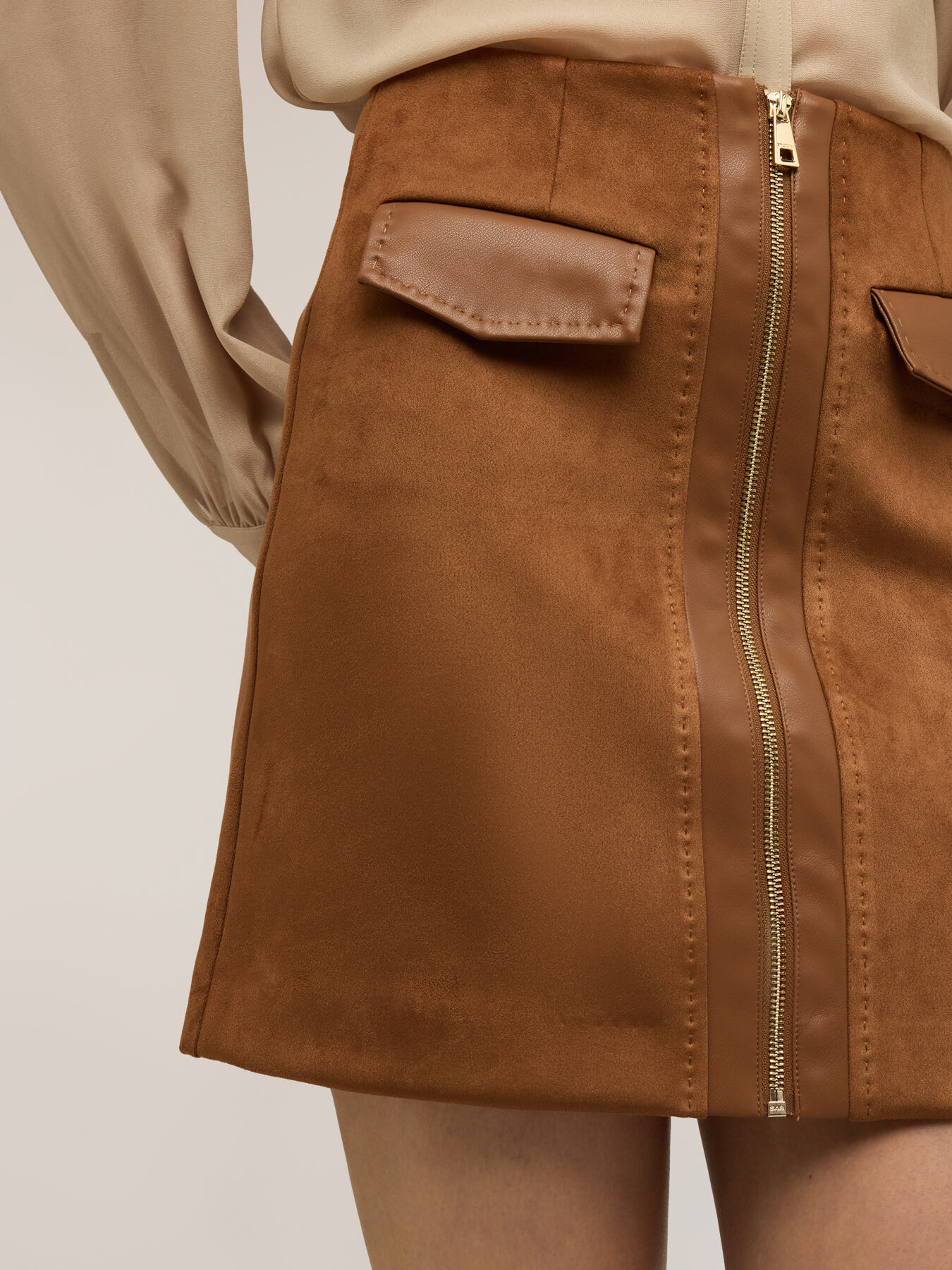 A-line mini skirt with zip image number 3