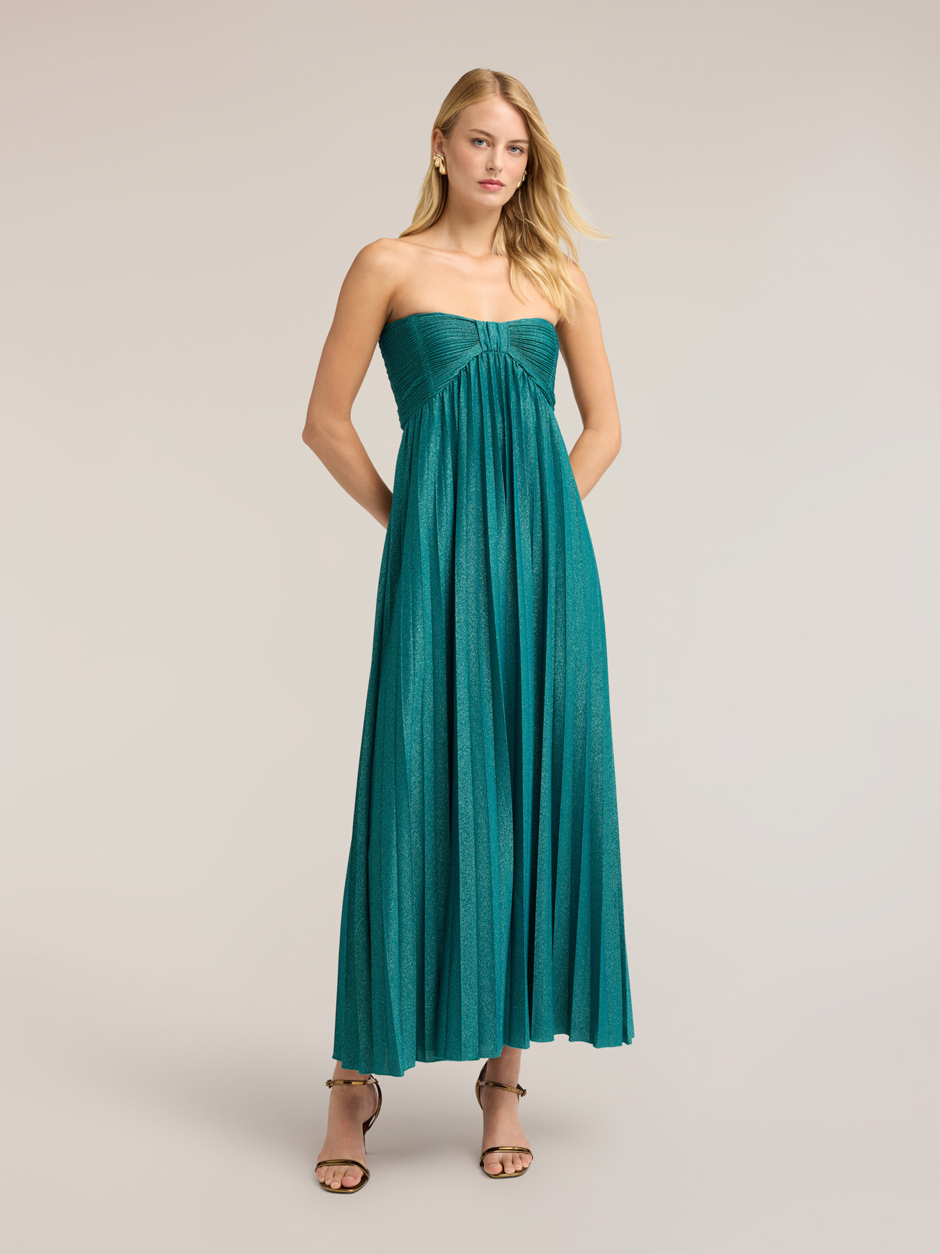 Langes Plissee-Kleid aus Lurex-Jersey image number 2