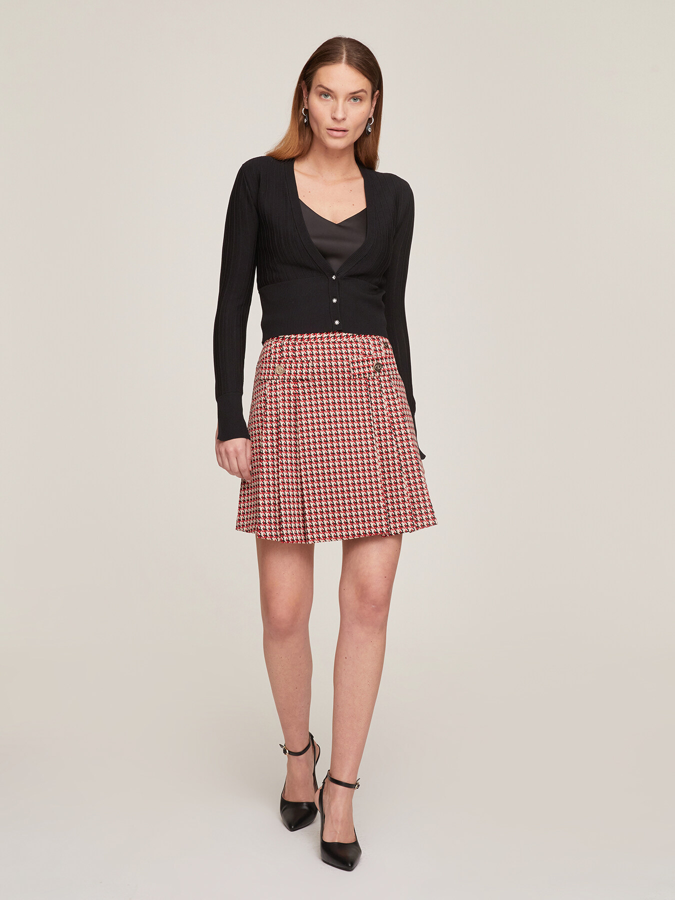 Short jacquard pleated skirt image number 0