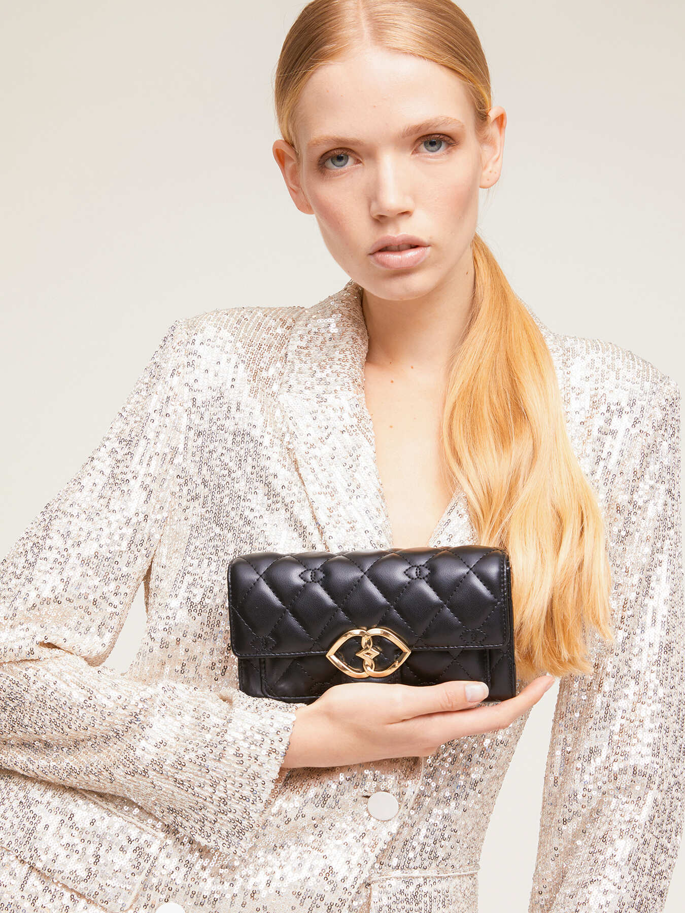 New Wallet Bag en simili-cuir matelass&eacute; brillant image number 3